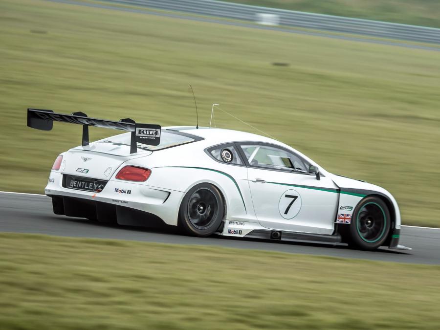  Bentley Continental GT3 2013 года  (фото 15 из 33)